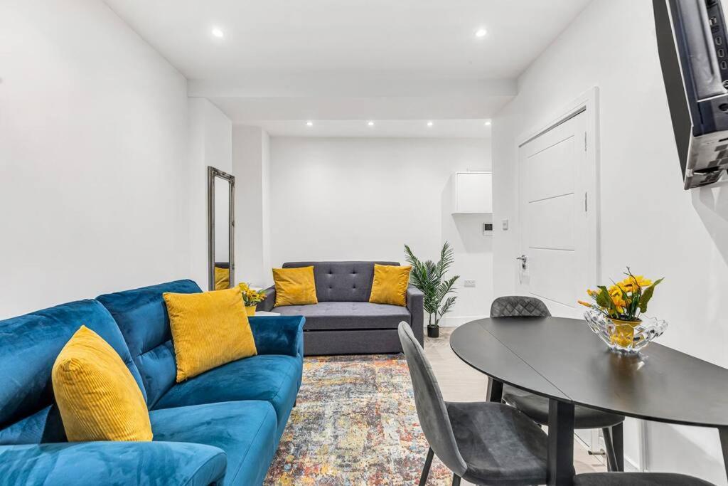 Luxstay Holland Park Apartment With Ac Londres Exterior foto