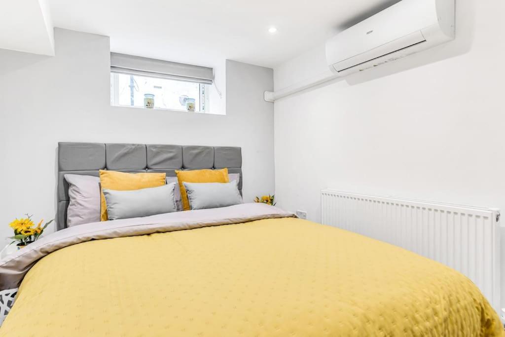 Luxstay Holland Park Apartment With Ac Londres Exterior foto